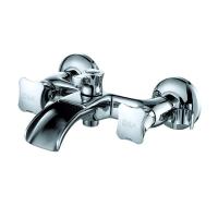 Смеситель D&K DA138 DA1383501 для ванны с коротким изливом Смеситель D&K DA138 DA1383501 для ванны с коротким изливом