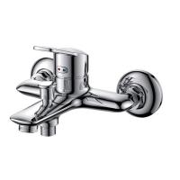 Смеситель D&K DA124 DA1243201 для ванны с коротким изливом Смеситель D&K DA124 DA1243201 для ванны с коротким изливом