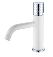 Смеситель для раковины Boheme Stick 121-WCR, белый глянец/хром