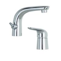 Смеситель Agger A3333300 на борт ванны Смеситель Agger A3333300 на борт ванны