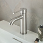 Фото смеситель grohe essence new 23589dc1 для раковины суперсталь с д/к