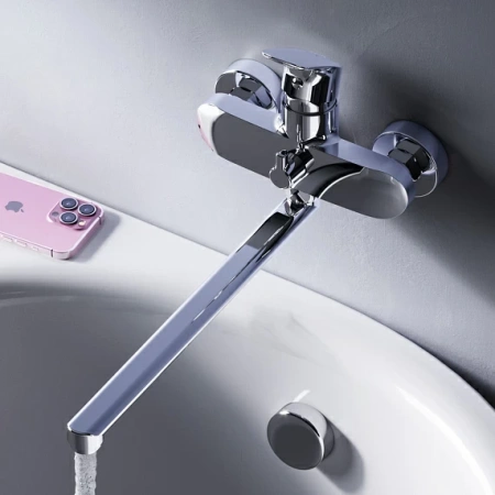 Фото смеситель для ванны и душа am.pm like с длинным изливом, хром Фото смеситель для ванны и душа am.pm like с длинным изливом, хром