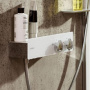 Фото смеситель с термостатом hansgrohe showertablet 13102400 для душа белый/хром