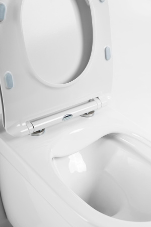 Фото унитаз подвесной безободковый belbagno senso-r bb017chr, белый