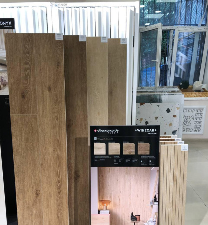 Atlas Wine Oak, Ступень, 33x160 см Atlas Wine Oak, Ступень, 33x160 см