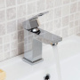 Фото кран grohe eurocube 23137000 для раковины хром