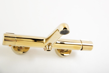 Фото смеситель для ванны и душа belbagno uno uno-vasm-oro, золото